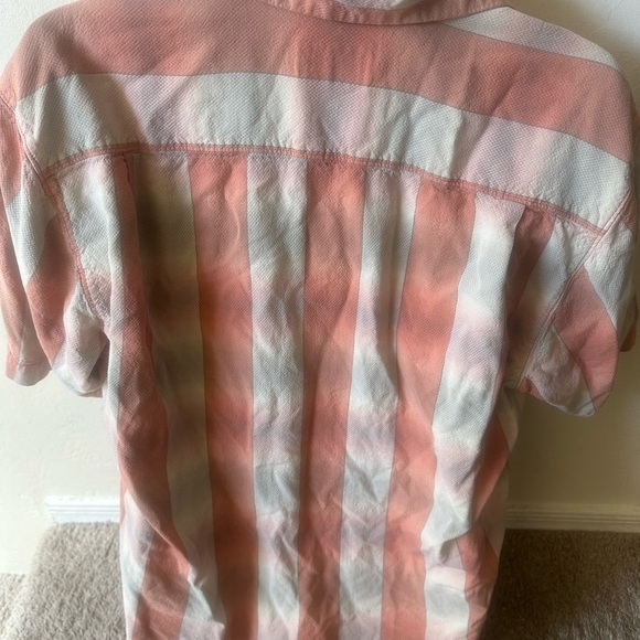 Men’s used Tommy Bahama size L Large button front shirt silk - Picture 5 of 5